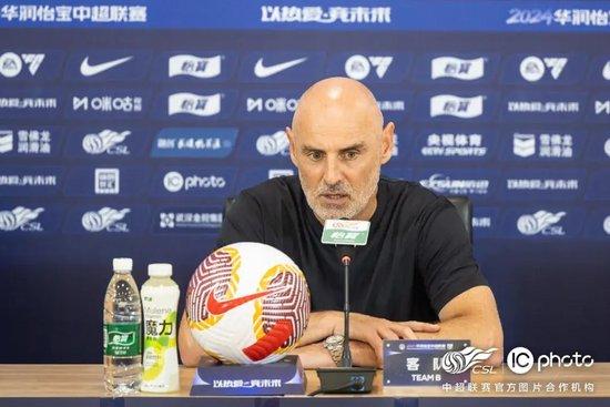  穆里尼奥公开指责赛程密集  